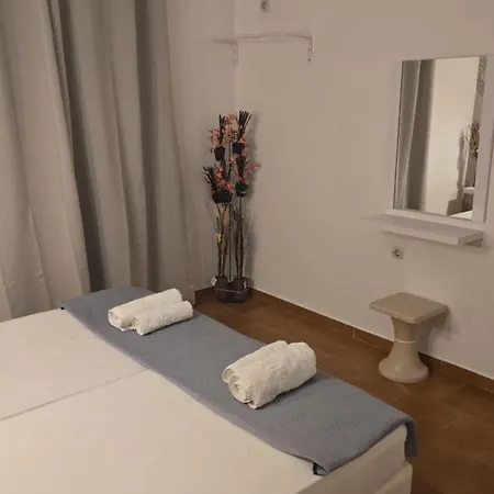 Lägenhet Apartmets4you Iii
