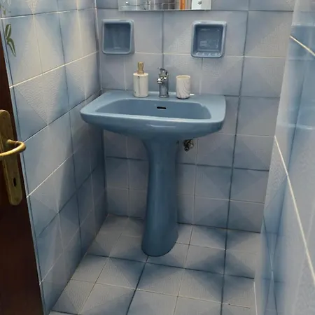Apartmets4you Iii Lägenhet