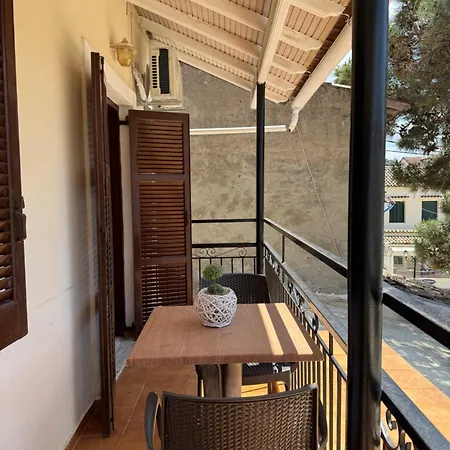 Apartmets4you Iii Lägenhet Kassiopi
